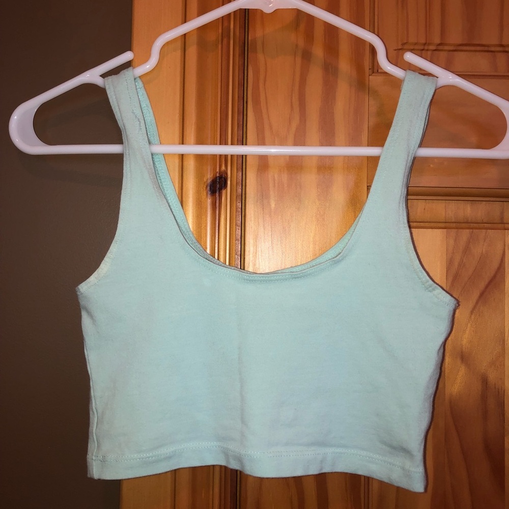 AMERICAN APPAREL CROP TOP